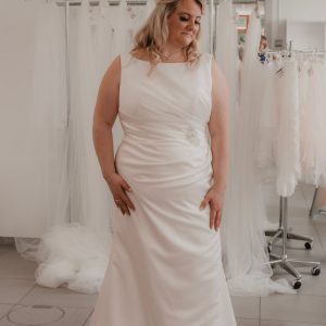 Curvy Brautkleid